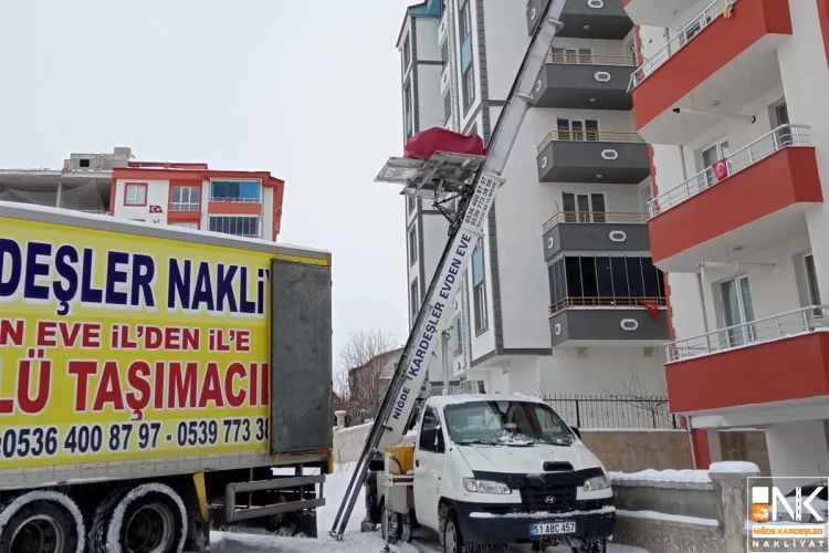 Evden Eve Nakliyat. Asansörlü ev, ofis, nakliye ve şehirler arası taşıma.